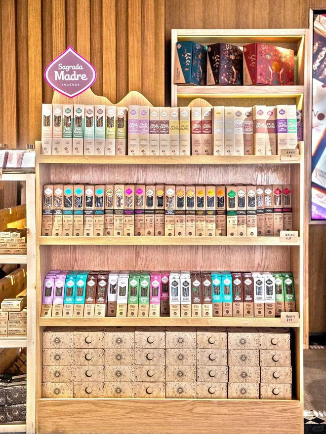 牌Sagrada Madre加速布局线下快闪店不朽情缘平台推荐中式线香越来越火阿根廷香薰品(图4)